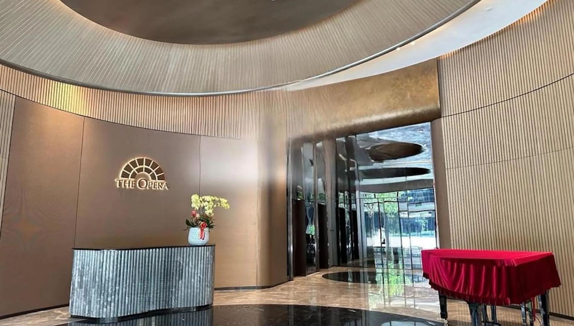The Opera Apartment Cental Saigon Free Pool-Gym-Sauna Room- Golf Mini Ho Chi Minh City